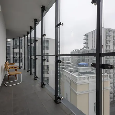Lejlighed Wola - 9th Floor With Balcony - By Rentujemy Warszawa