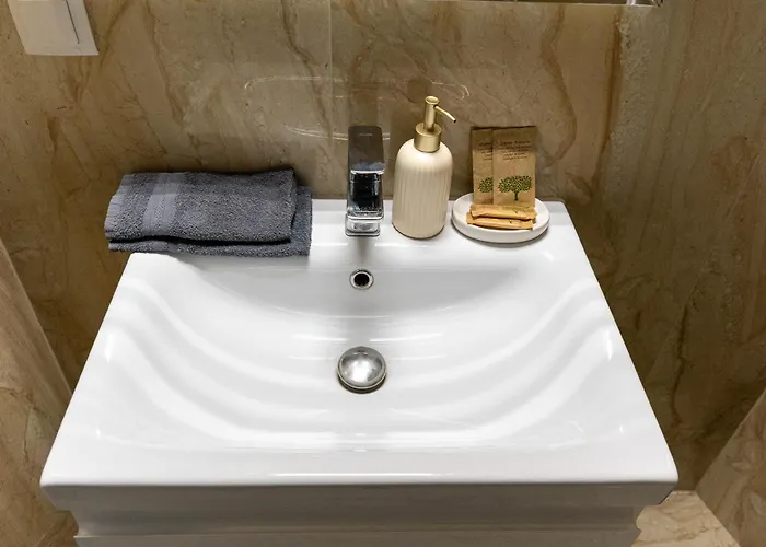 Wola - 9th Floor With Balcony - By Rentujemy Lejlighed