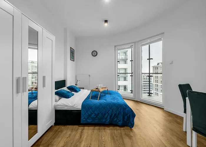 Wola - 9th Floor With Balcony - By Rentujemy Warszawa